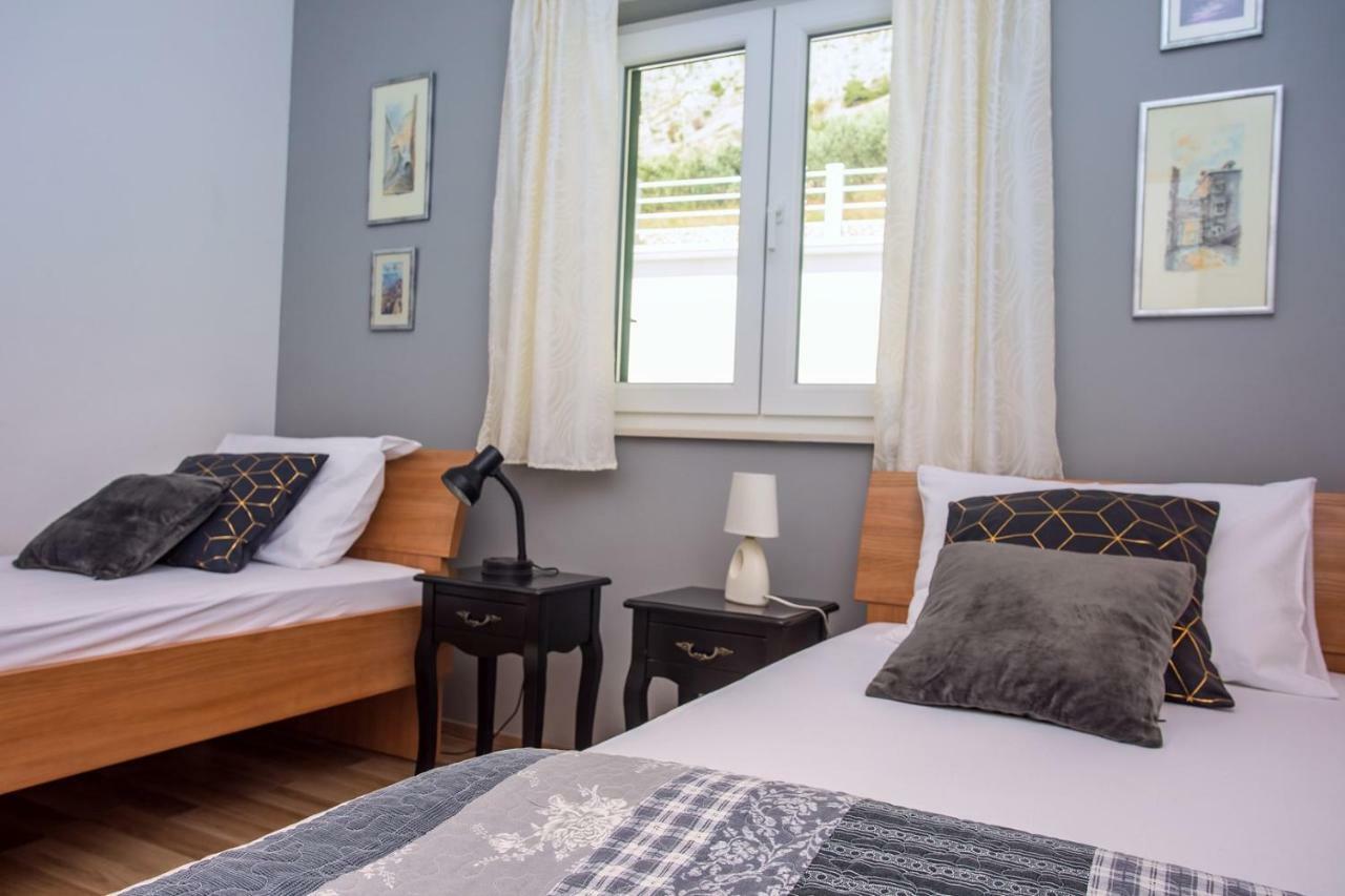 Villa Maslina, With Private 32M2Pool, Panoramic Views On 100Km Coastline, 12 Pax Локва-Рогозниця Екстер'єр фото